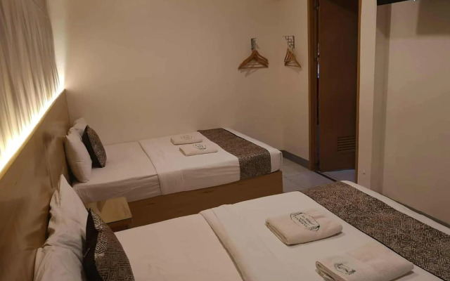 Bamboo Garden Business Inn