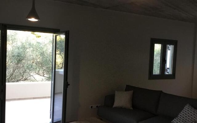 Lagkada Suites