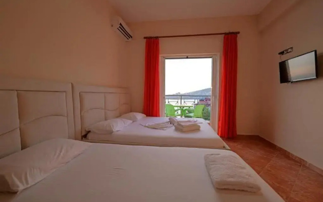 Unico ApartHotel