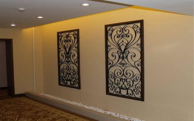 Beijing Zhongyouyuan Hotel (Beijing Niujie Taoranting Subway Station Branch)