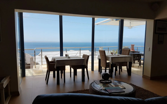 Magellans Hotel