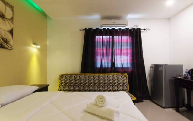 Ocean Cruise Hotel