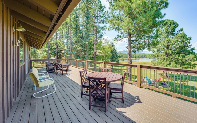 Monte Verde Lake Access & Views: Spacious Retreat!