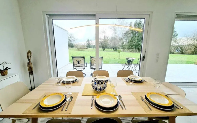 Luxurious 5 bedrooms house