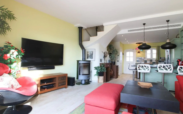 Lovely Holiday Home in Port Grimaud With Terrace
