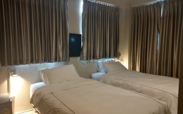 Warila Hotel