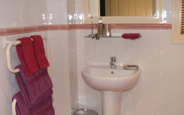 Tambaridge Bed and Breakfast