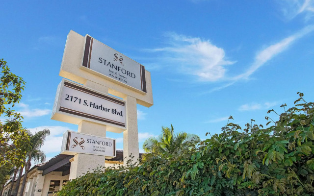 Stanford Inn & Suites Anaheim