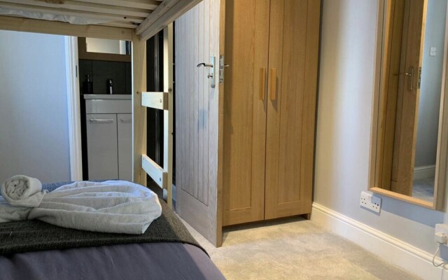 Ryam suites
