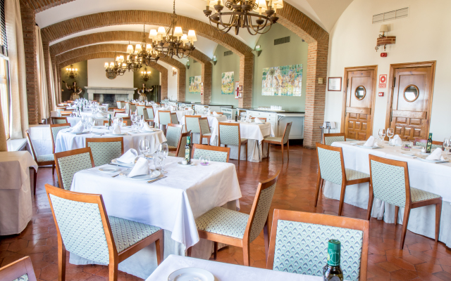 Parador De Benavente