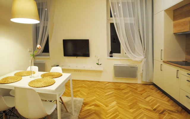 Apartments Centre in Style