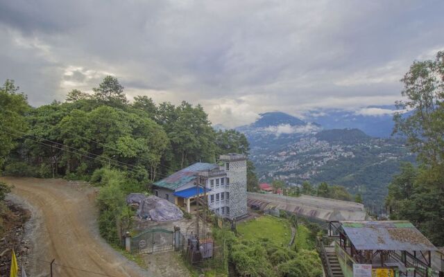 OYO 22848 The Dzong Retreat