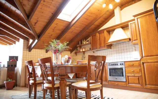 Soffitta House Sofi!