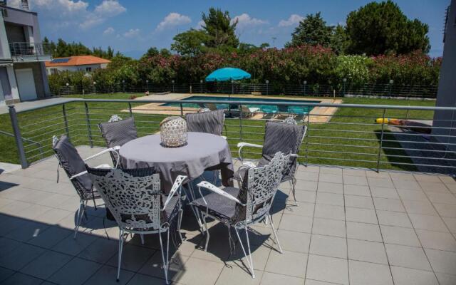 Dream Villa 4