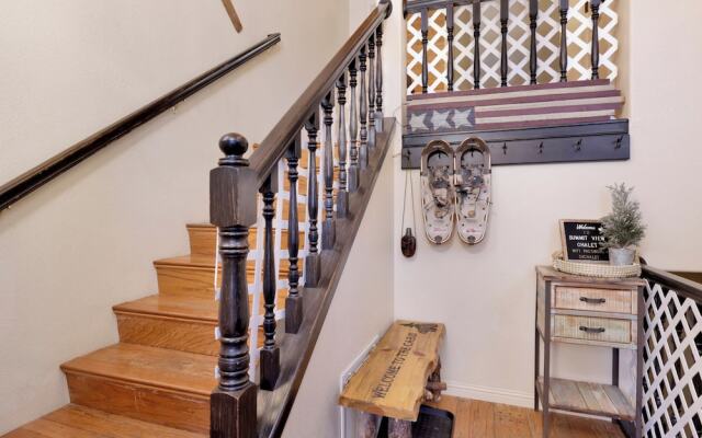 Slope View Chalet #2076