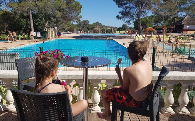 La Pierre Verte Camping Village