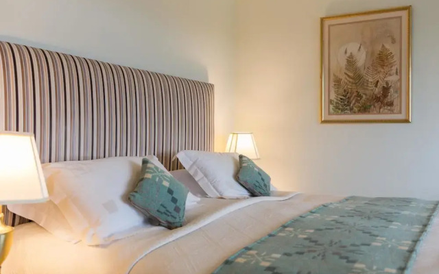 Ael Y Bryn Bed and Breakfast