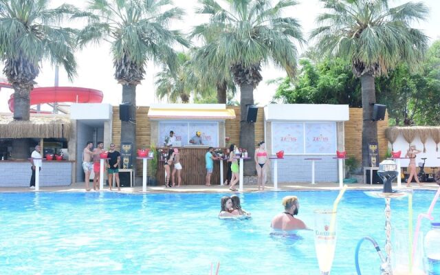 Ladonia Hotels Leo Beach Resort