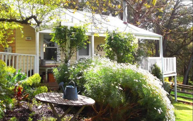 Le Cottage at Sandalwood House – Outside – Melbourne