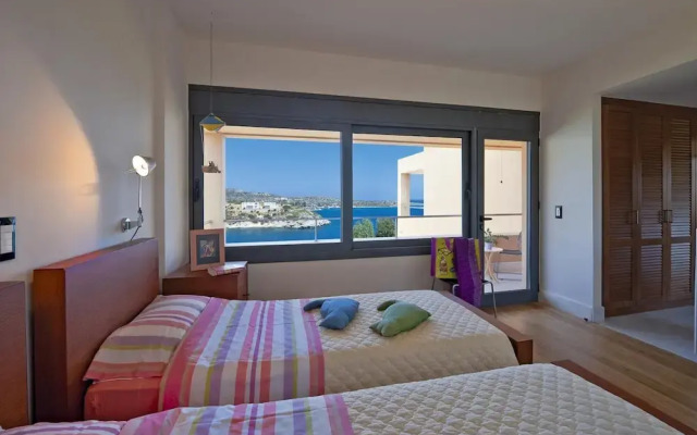 Chloe Seafront Villa