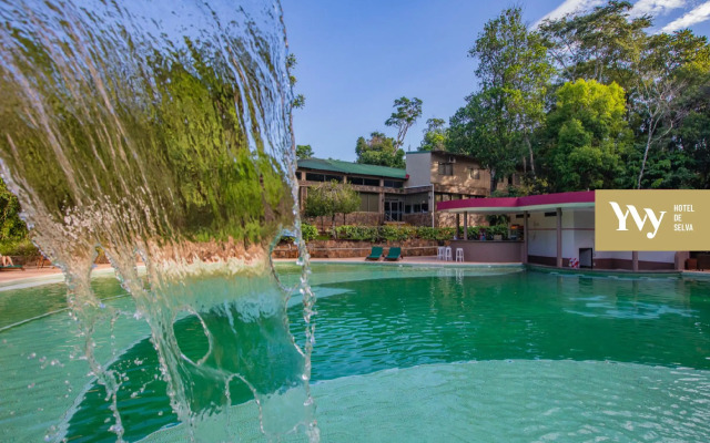 Yvy Hotel de Selva