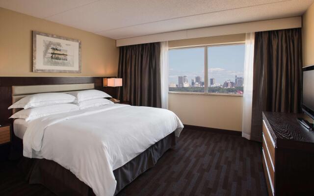 Hilton Winnipeg Airport Suites