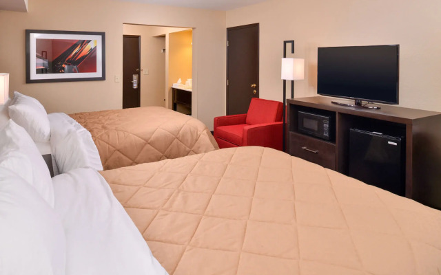 Quality Inn & Suites Tacoma - Seattle