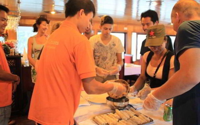 Halong Aurora Cruises