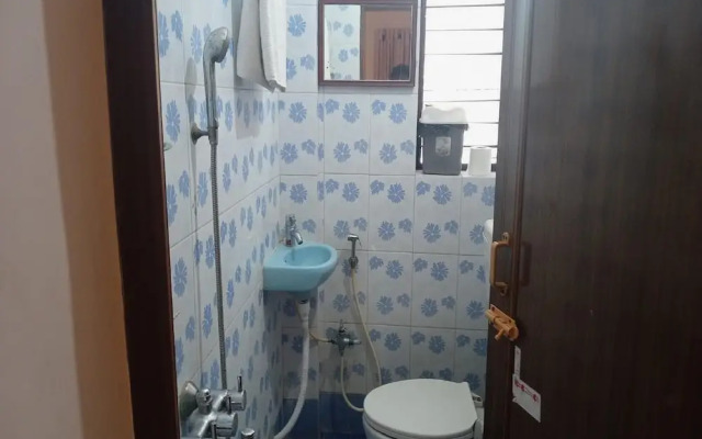 Mehaa Paradise Family Guest House