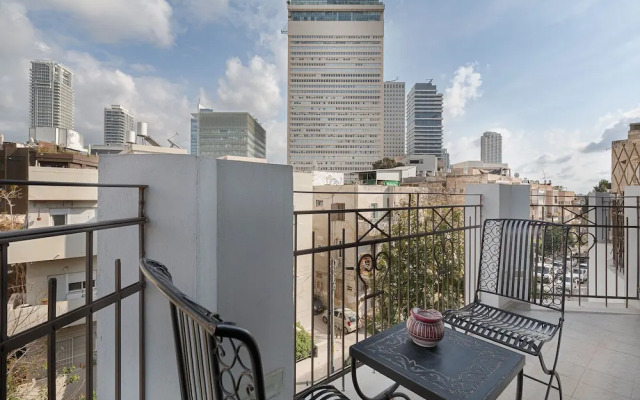 Ecletic by TLV2RENT