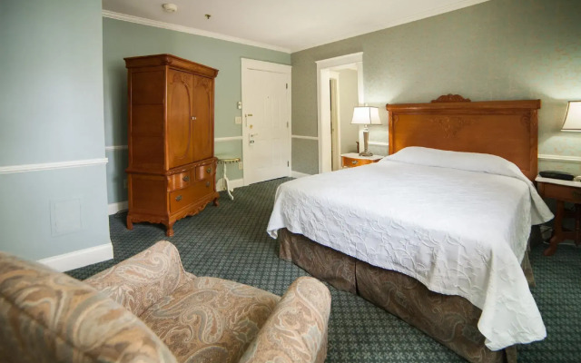 Harbour View Inn