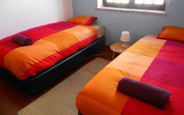 Surfing Inn Peniche - Hostel