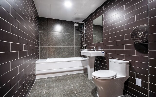 Hotel Juno Yongin City Hall