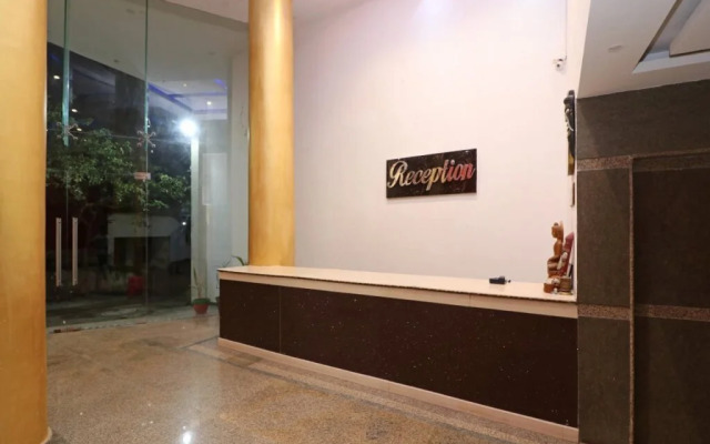 OYO 16395 Hotel G K Palace
