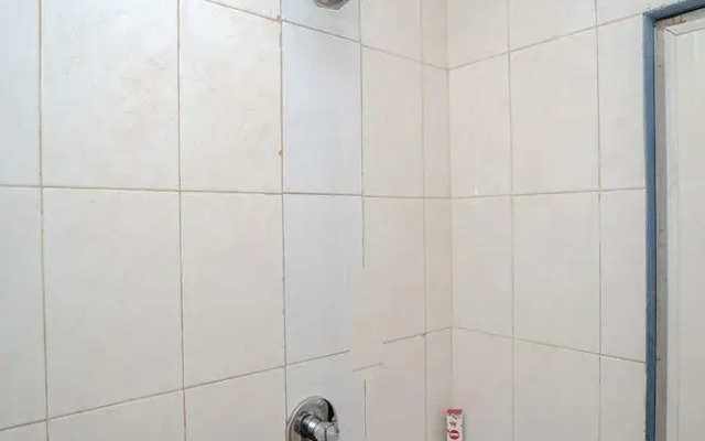 OYO 448 Hotel Central