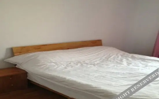 Zhongbo Hotel (Zhenzhou Xiaoxia Street)