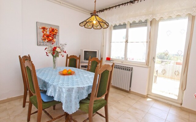 Apartments Vladislava 906