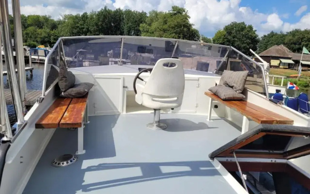 Amsterdam Boat & Breakfast