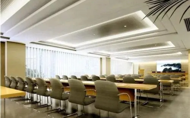 Yan'an Jinze International Hotel