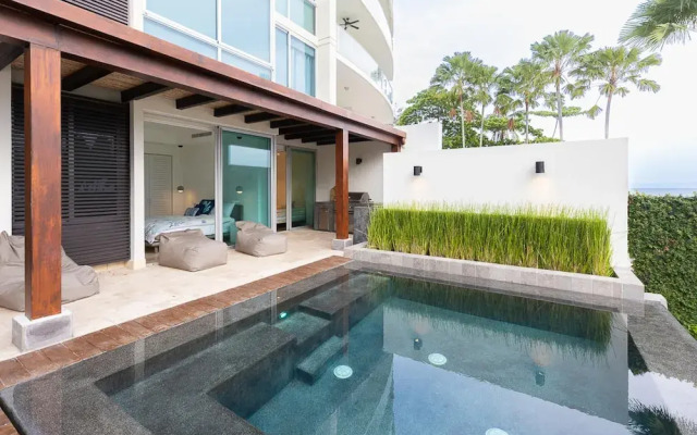 The Surf-point Condo by Acomodo Riomar