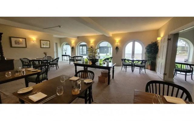 Taychreggan Hotel