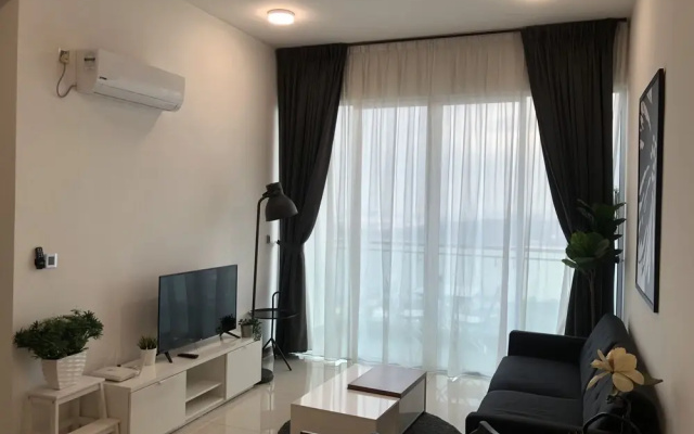 Paragon Suite by Homestay JB
