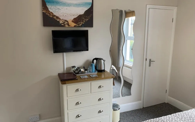 The Chestnuts Guest House