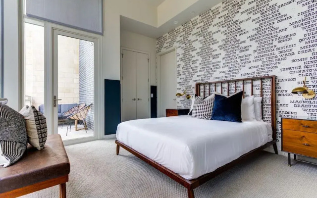 Domio Museum District Modern 2BR Pool/gym