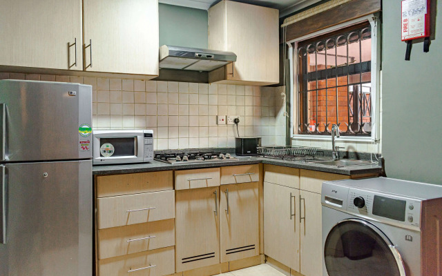 Heri Heights Hotel Apartments, SureStay Collection by BW