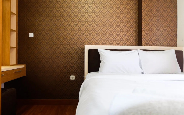 Nice 2br Green Pramuka Apartment