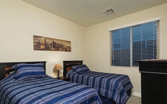 Pleasant Surprise By Signature Vacation Rentals