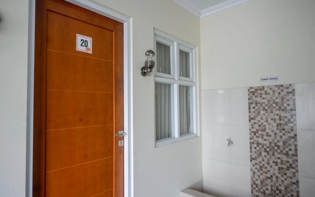 Urbanview Hotel Syariah Casa Azmya Yogyakarta