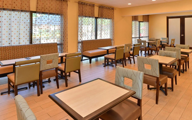 Comfort Inn Laurel - Fort Meade