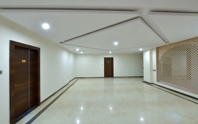 Clarks Safari Ranthambore